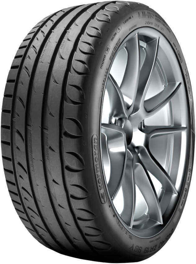 Kormoran UHP 215/55 R18