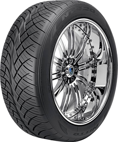 Nitto NT420S 225/65 R17