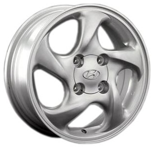 Replica HND4 5.5Jx15 5x114.3 ET47 DIA67.1